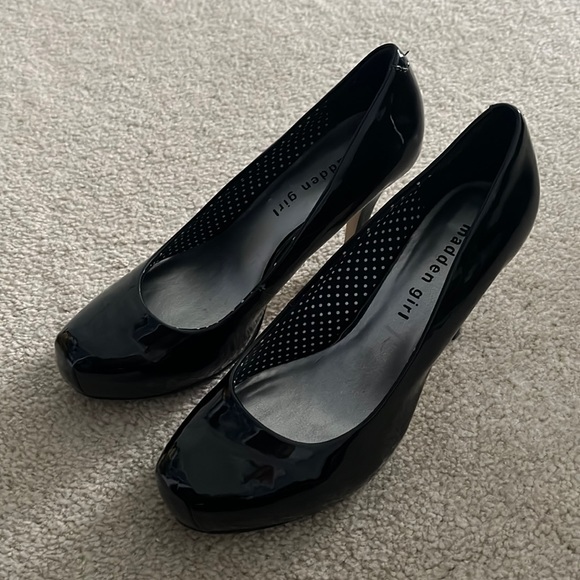 Madden Girl Shoes Madeen Girl Black Closed Toed Heels Poshmark